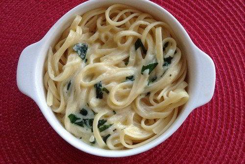 Cливочно-сырный соус для спагетти. Рецепт приготовления.