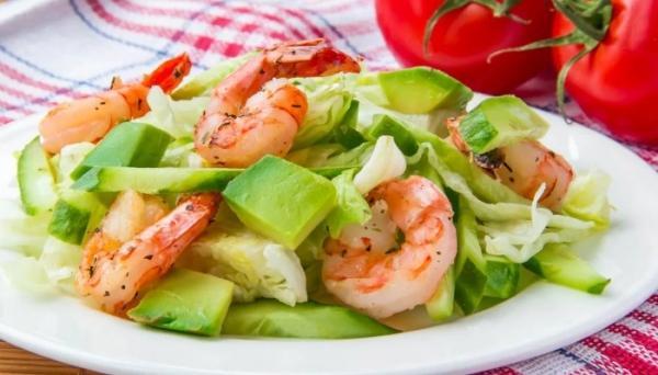 Простые и вкусные диетические салаты для похудения — рецепты приготовления в домашних условиях