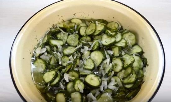 Рецепты салатов из огурцов на зиму — готовим салат без стерилизации