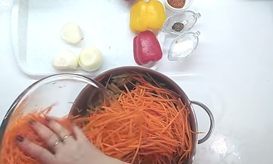 Рецепты закуски из кабачков на зиму, простые и вкусные, пальчики оближешь