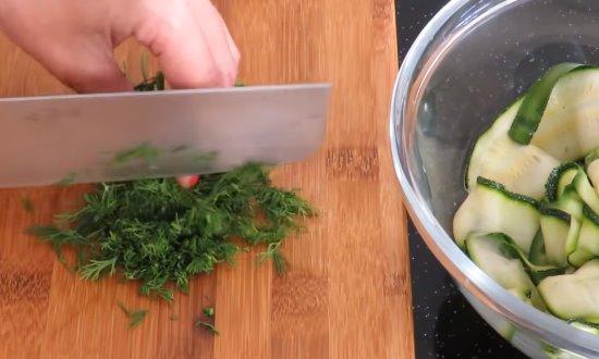 Закуска из кабачков на праздничный стол — очень вкусные, быстрые и простые рецепты приготовления