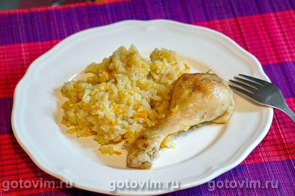 Рис с куриными голенями в духовке