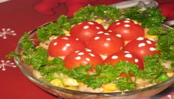 Очень вкусный грибной салат — самые простые рецепты, пальчики оближешь