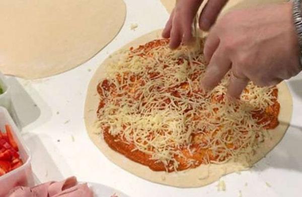  Пицца — рецепт в домашних условиях в духовке с пошаговыми фотографиями