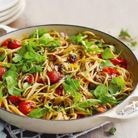 Рецепт спагетти с помидорами «Два в одном»