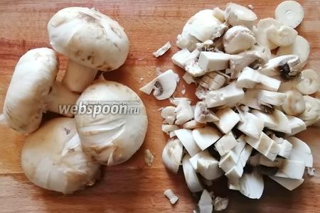 Фасоль с грибами в горшочках 