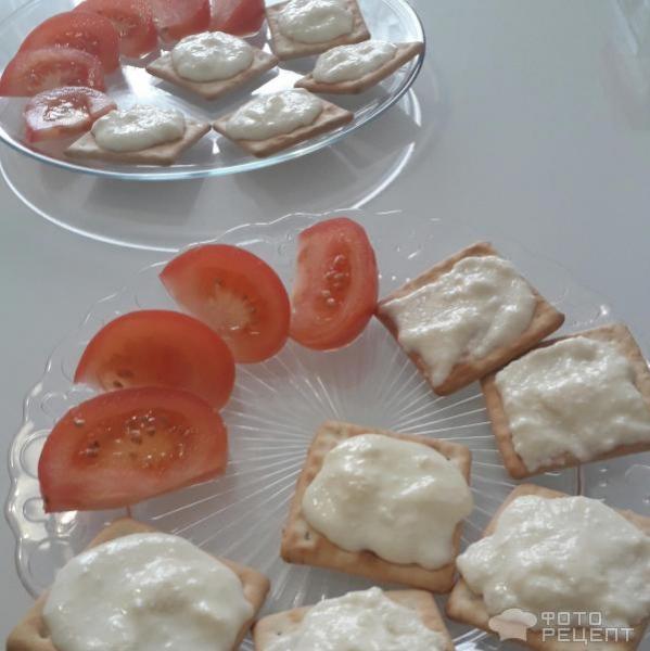 Рецепт: Домашний плавленый бутербродный сыр - Очень простой рецепт варки плавленного сыра из домашнего творога. Лучше всякого "Хохланда".