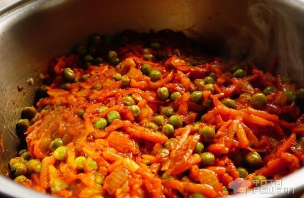 Рецепт: Хек с овощным соусом - от Виктора Бронюка