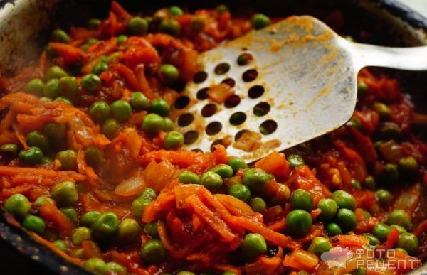 Рецепт: Хек с овощным соусом - от Виктора Бронюка