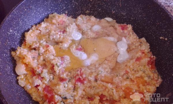 Рецепт: Кукурузная каша с тыквой - С помидорами, луком и чесноком