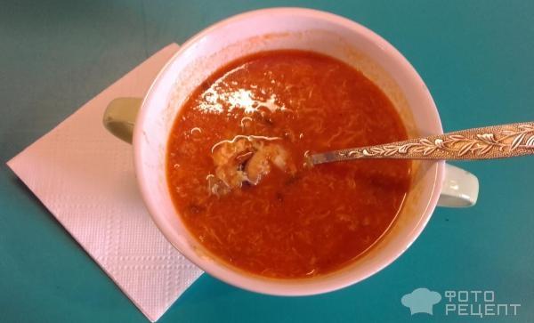 Рецепт: Томатный суп-пюре с мидиями - С сельдереем и морской капустой