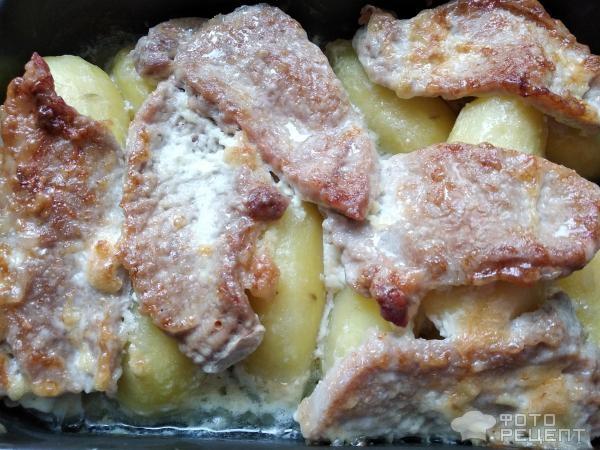 Рецепт: Запеченный картофель со свиным карбонатом - В духовке