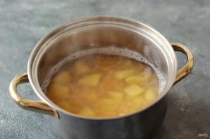 Чечевичный суп с квашеной капустой
