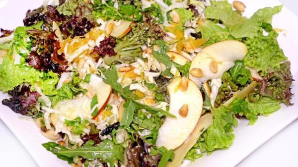 Зеленый салат "мультивитаминка"