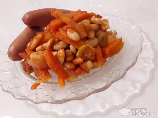 Рецепт: Белая фасоль с томатной пастой и овощами - Приготовить белую фасоль быстро и без замачивания - это легко:)