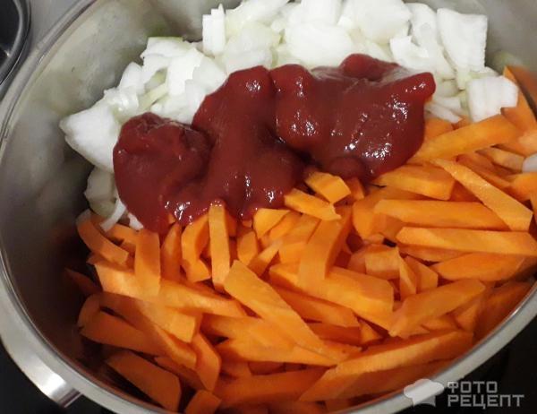Рецепт: Белая фасоль с томатной пастой и овощами - Приготовить белую фасоль быстро и без замачивания - это легко:)