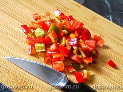 Кальмары в томатном соусе с оливками по-мароккански в тажине