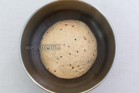 Цельнозерновой хлеб со льном и кунжутом 