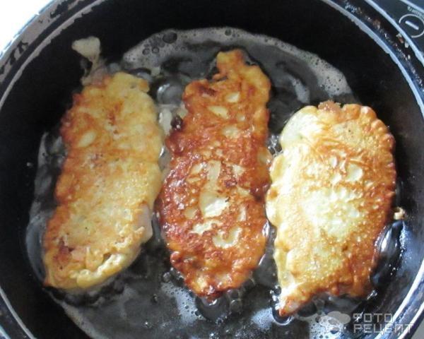 Рецепт: Куриная грудка в кляре - в кефирном маринаде, с чесноком