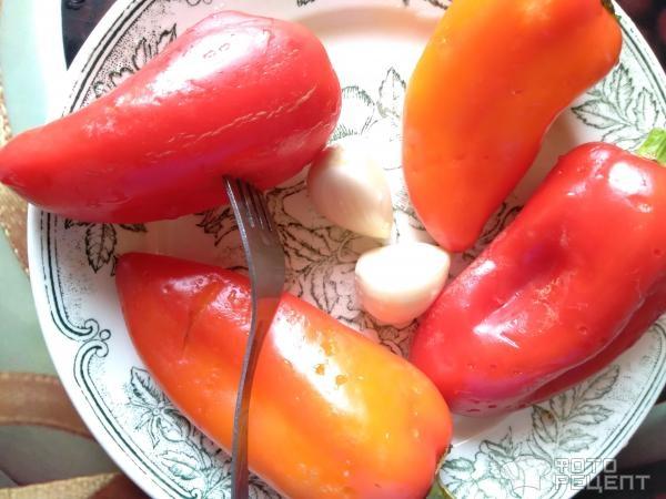 Рецепт: Перец болгарский маринованный целиком на зиму - Сочный перец быстро и просто