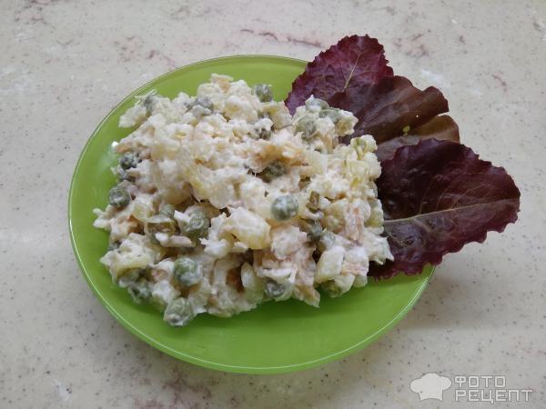 Рецепт: Рыбный салат с копченой рыбой - Необыкновенно вкусный.