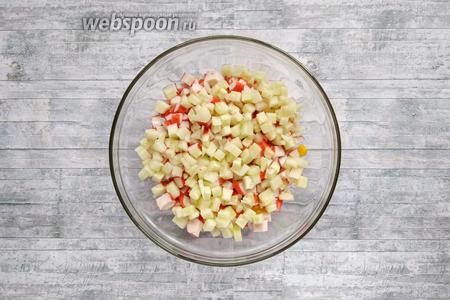 Крабовый салат с рисом в яблочном уксусе 