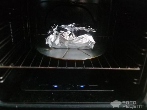 Рецепт: Хлеб запеченный с зеленью и сыром в духовке - Применение для черствой булки
